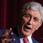 Bassolino, addio al Pd: "Spero nella nascita di un nuovo centro sinistra"