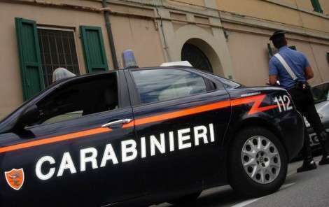 Castellammare di Stabia, 8 arresti nel clan Cesarano: possesso di armi e corruzione di agenti