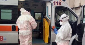 Bollettino Coronavirus, in Italia continuano a salire i contagi: "523 nuovi positivi"