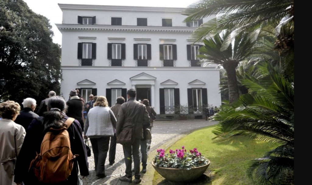 Boom di visitatori a Napoli per la prima giornata del Fai