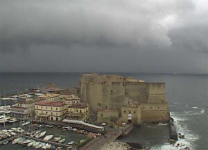 Allerta meteo Napoli: piogge per tutto il week end