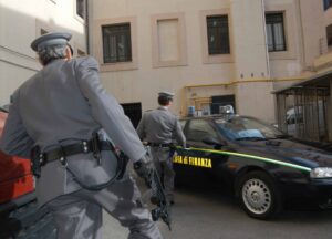 Cammorristi arrestati dalla Guardia di Finanza