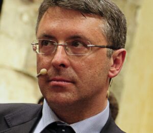 Truffata la madre di Cantone, le hanno scucito 2mila euro