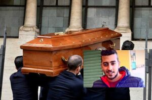 Addio a Luigi Cerchia, in tantissimi per l'ultimo saluto al 21enne
