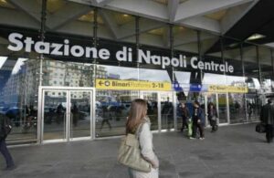 Choc a Piazza Garibaldi, uomo muore in stazione per cause naturali
