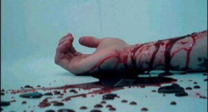 Collaboratore di giustizia tenta il suicidio in carcere: trovato con le vene tagliate