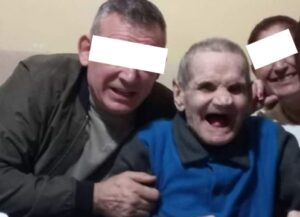 Un mito di Napoli compie 85 anni, auguri a "O pà...ò pà"