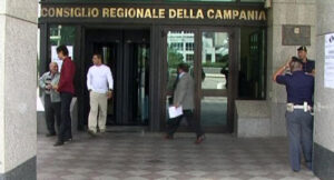 Caos trasparenza in Consiglio regionale: i dirigenti non pubblicano i loro stipendi