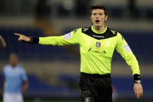 Damato non concede il rigore al Napoli, spuntano i precedenti