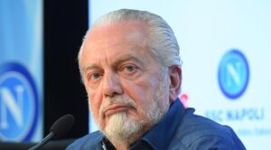 De Laurentiis, che attacco a Higuain: "Ha poco cultura. Mertens resta? Decide la moglie..."