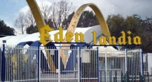 Edenlandia, la protesta delle famiglie: "Chi ci rimborsa i biglietti?"