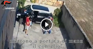 Estorsioni e stese grazie al "coniglio", blitz  nel Vesuviano: 8 arresti [VIDEO]