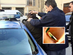 Ruba la fede nunziale di una parente e la vende: arrestato dalla Polizia