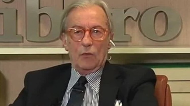 Feltri attacca ancora: "Il problema di Napoli non è il sindaco ma la città"