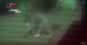 Racket e violenza, arrestati due estorsori del clan Fabbrocino