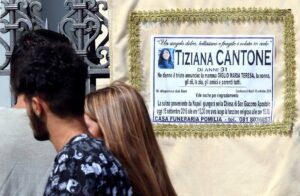 funerali-tiziana-cantone-la-mamma