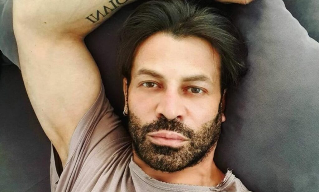 La decisione di Gianni Sperti spiazza tutti: "Sono camaleontico. Ogni tanto devo cambiare"