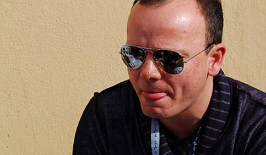 Gigi D'Alessio in tribunale: sarà ascoltato come test sul processo ai due ex poliziotti