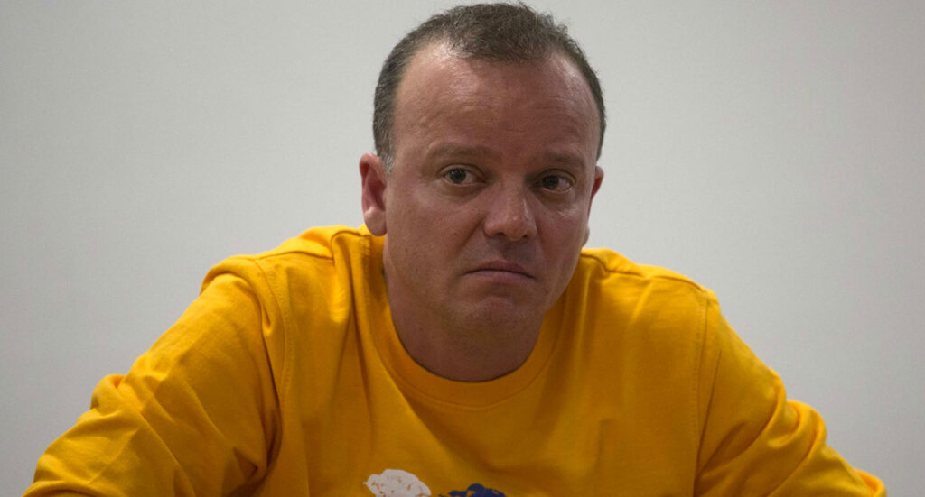 Gigi D'Alessio e il ricordo omaggio per il Boss delle Cerimonie: "Ciao Don Antonio, ti ho sempre voluto bene"