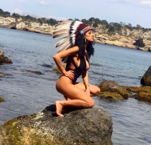 Gli scatti irresistibili della modella Maria Teresa Buccino incantano i fan