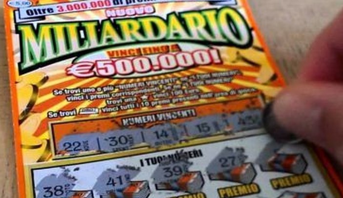 Doppietta di gratta e vinci, 2 milioni a Villa Literno e 500mila euro a Giugliano