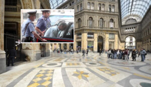 Galleria Umberto, rapina un negozio e picchia il gestore: arrestato