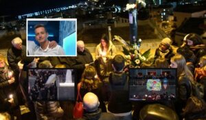 Il ricordo di Guglielmo morto a 19 anni, l'omaggio affettuoso che 'illumina' via Aniello Falcone