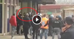 Higuain arriva al San Poalo, i tifosi lo insultano: lui li provoca così [VIDEO]