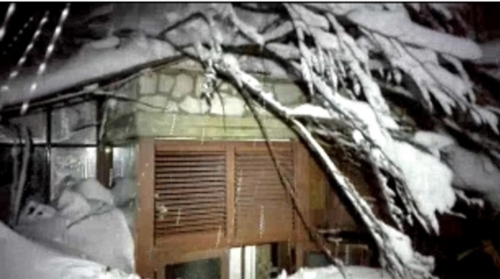 Hotel Rigopiano colpito da Slavina: si temono vittime