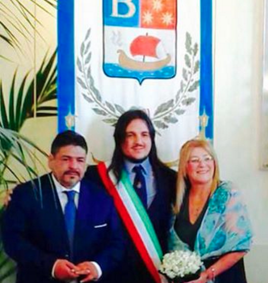Hugo Maradona si sposa a sorpresa a Bacoli