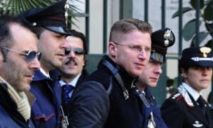 "Il boss comunica con il clan anche dal carcere", arriva la richiesta del 41bis