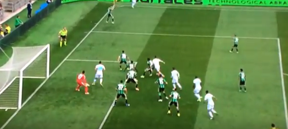 Il Napoli pareggia contro il Sassuolo, la partita finisce 2 a 2