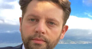 Il presidente dell'ottava municipalità chiede la sospensione degli sfratti e dei pagamenti