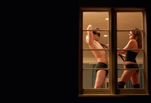 Imitano “50 sfumature” ma il gioco sessuale finisce in tragedia