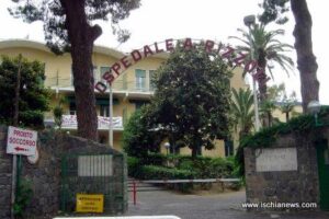 Ischia: uomo trovato morto in casa, si indaga sul caso