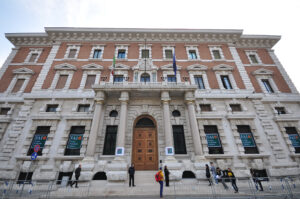 La Banca d'Italia: "In Campania la ripresa è lenta ma l'occupazione è aumentata"