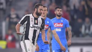 La curva B ha preso una decisione: "Non sprechiamo soldi contro Higuain"