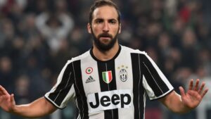 La richiesta di Gonzalo Higuain per evitare imbarazzi a Napoli