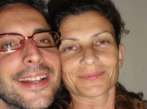 La storia di Fabio, poliziotto in coma da tre anni, il messaggio della moglie