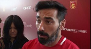 Lavezzi al Napoli, il calciatore voleva tornare ma "qualcuno non ha voluto"