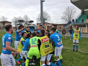 Leandrinho show al Torneo di Viareggio, il Napoli vince e vola ai Quarti