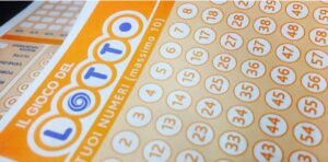 Sbancano il Lotto puntando tutto sulla ruota di Napoli: vinto terno da 225 mila euro