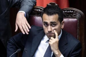 Luigi Di Maio ricoverato in ospedale, resterà alcuni giorni al Gemelli di Roma