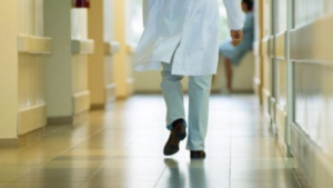 Marigliano, insegnante muore di meningite fulminante