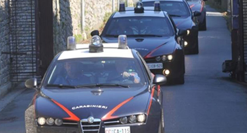 Maxi blitz all'alba nel salernitano: in manette ladri e spacciatori
