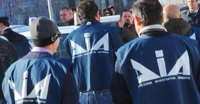 Maxi sequestro a noti imprenditori napoletani: erano legati al clan Lo Russo