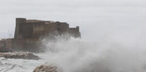 Meteo Napoli: basse temperature e di nuovo temporali