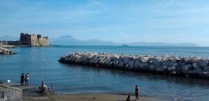 Meteo Napoli, torna il bel tempo: week end con il sole