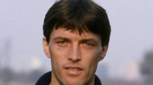 "Tanti auguri papà", il commovente messaggio del figlio di Nino Musella