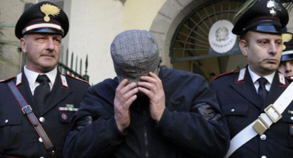 Napoli, arrestato il camorrista Salvatore Schiano: era latitante da ottobre scorso